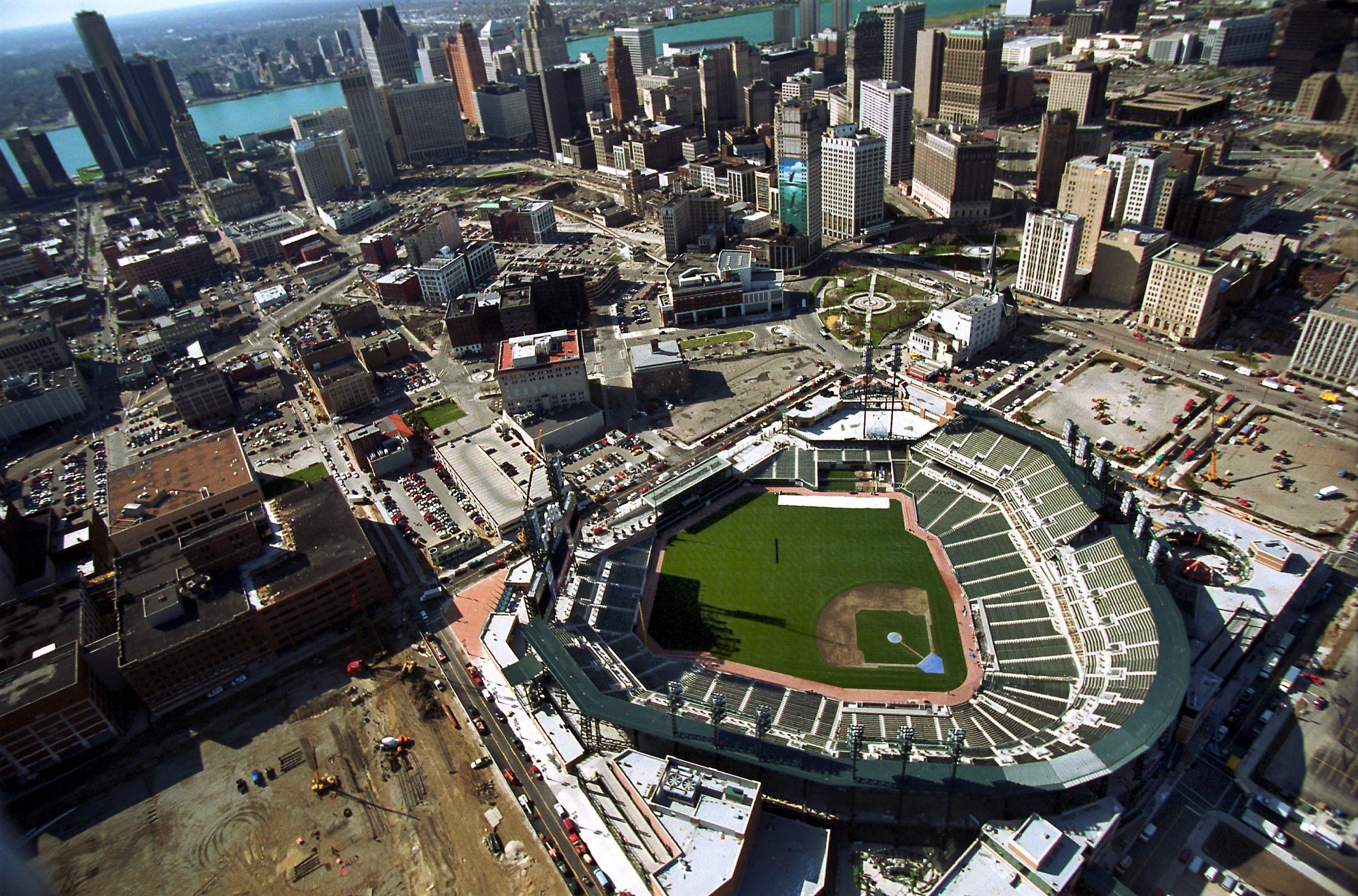 Inaugural game at Comerica Park (2000)